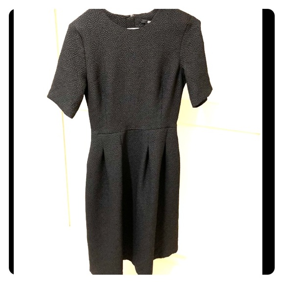 H&M Dresses & Skirts - H&M Dress